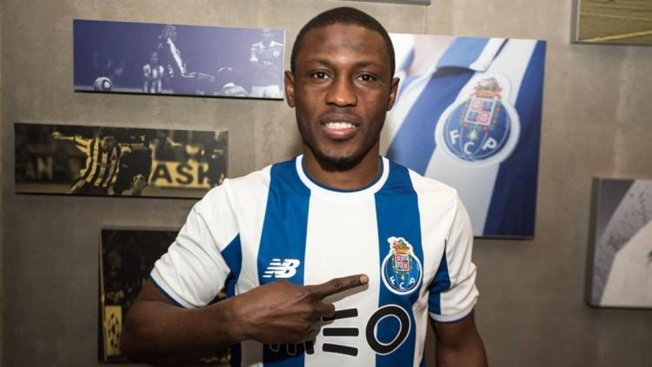 Sürpriz transfer! Trabzon'un eski golcüsü Porto'da