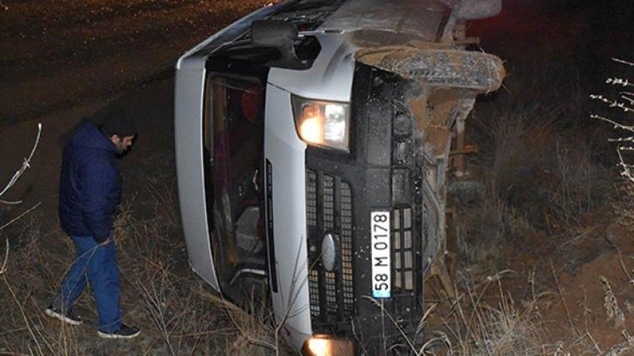 Sivas'ta iki ayrı trafik kazası: 10 yaralı