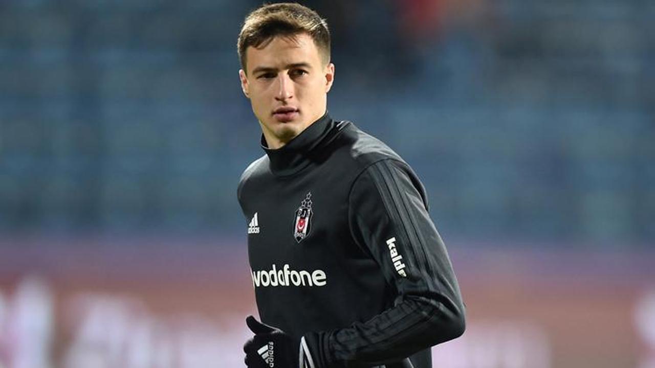 Mitrovic: Beşiktaş'tan ayrıldım, mutluyum!