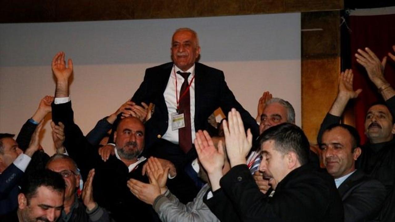 İzmir Pazarcılar Odası kongresinde arbede