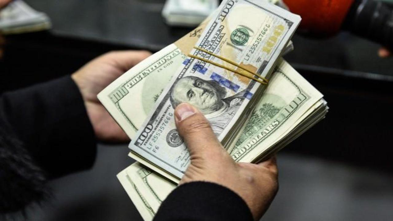 Dolar haftaya nasıl başladı? İşte ilk rakamlar...