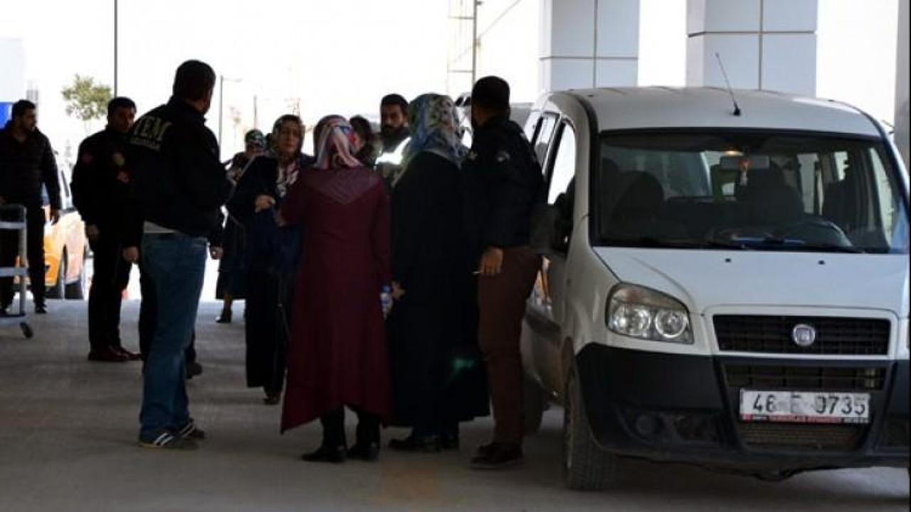 FET&Ouml; ablalarına operasyon! Karar &ccedil;ıkınca...