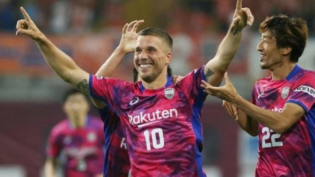 Lukas Podolski kaptan oldu!