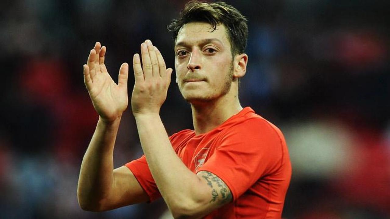 Mesut Özil'den şükür mesajı: "Elhamdülillah"