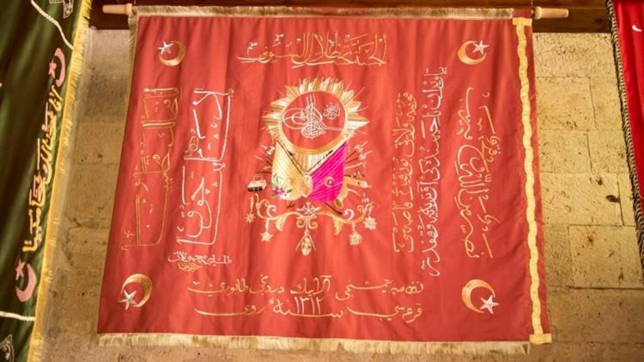  Osmanlı sancakları yeniden hayat buldu