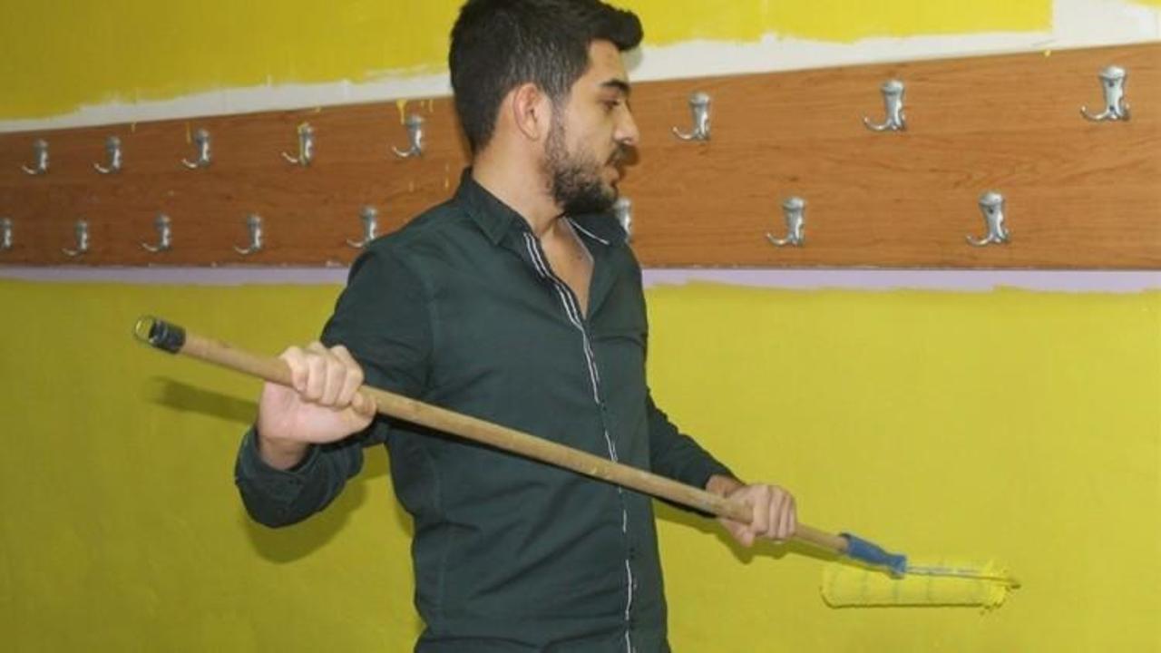 Silopi'nin fedakar &ouml;ğretmenleri g&ouml;n&uuml;lleri fethetti