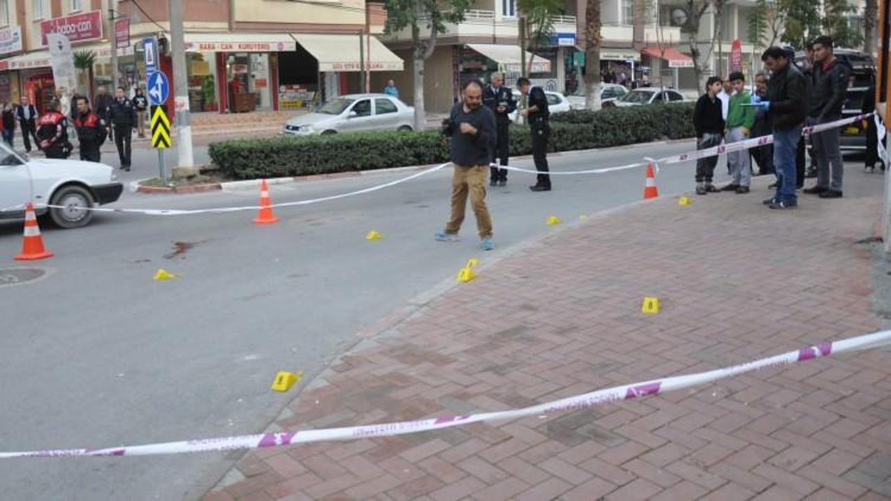 Tarsus&rsquo;ta silahlı kavga: &Ouml;l&uuml; ve yaralılar var!