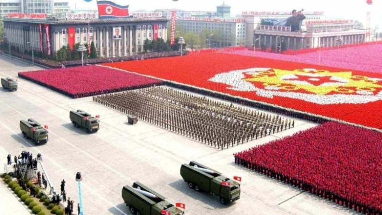 Kuzey Kore'den Olimpiyat öncesi gövde gösterisi