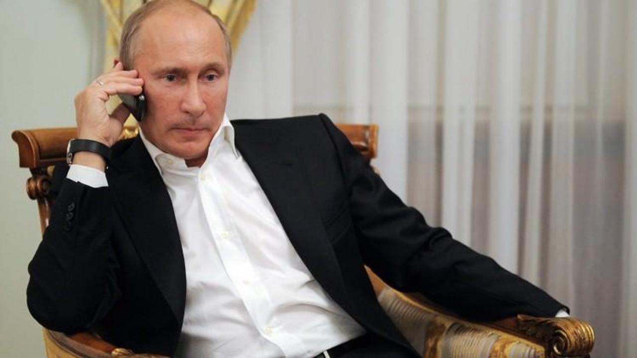 Putin'den şok itiraf: Akıllı telefonum yok!