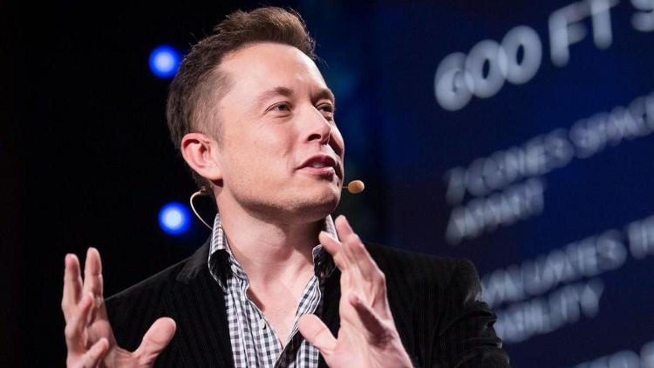 Elon Musk, küresel internet için düğmeye bastı