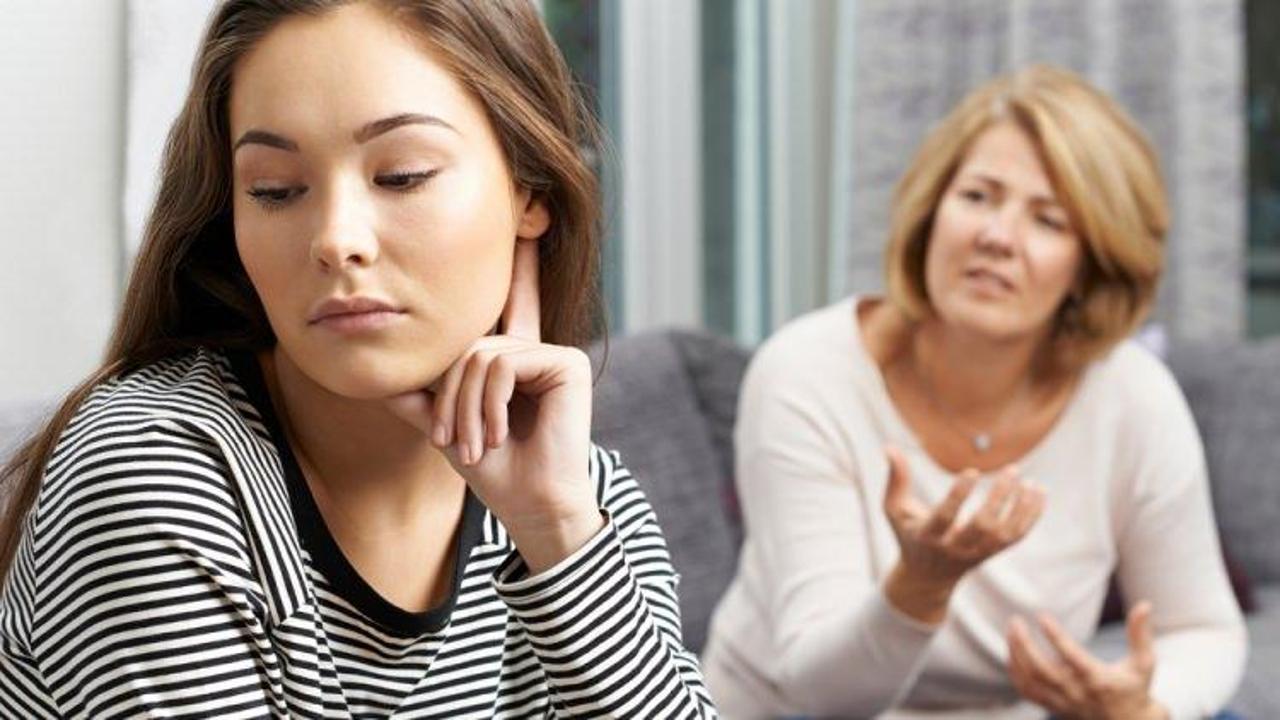 Ergenlerde öfke sebebi nedir, ruhsal değişimler neler? Ergenlik sorunları ve çözümleri