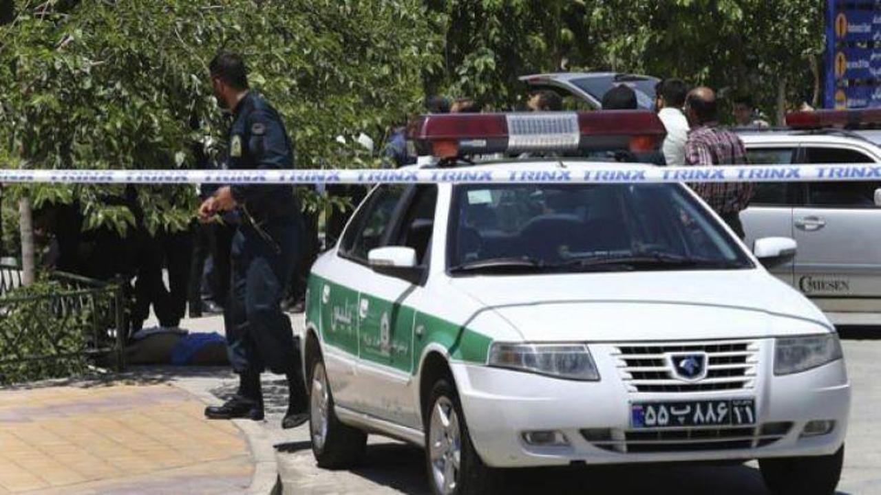 İran'da 3 polis öldürüldü