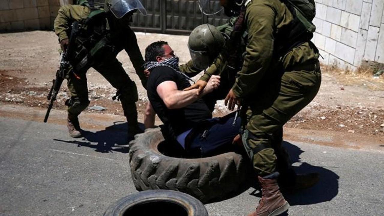 İsrail askeri, Filistinli sivillere saldırdı