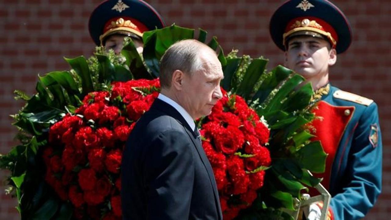 Rusya, Anavatan Savunucuları Günü’nü kutluyor 