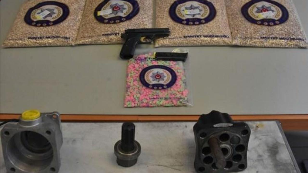 Otomobilin pistonundan &ouml;yle bir şey &ccedil;ıktı ki...