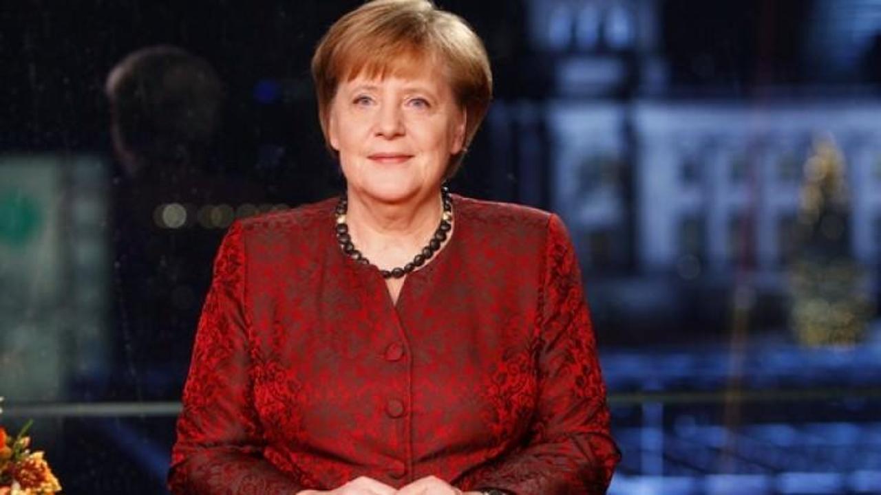 Merkel'den 'U' dönüşü! Kritik Türkiye açıklaması