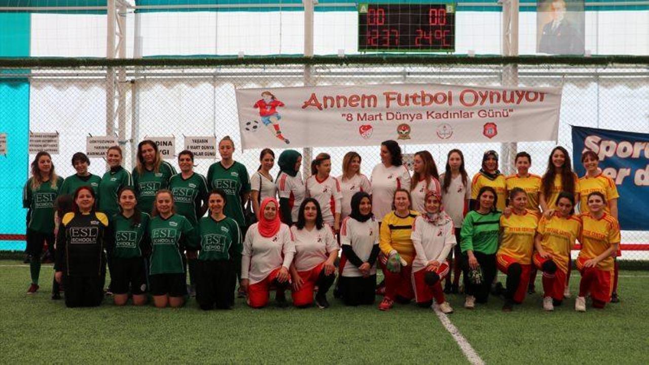 Denizli'de "Annem Futbol Oynuyor" etkinliği