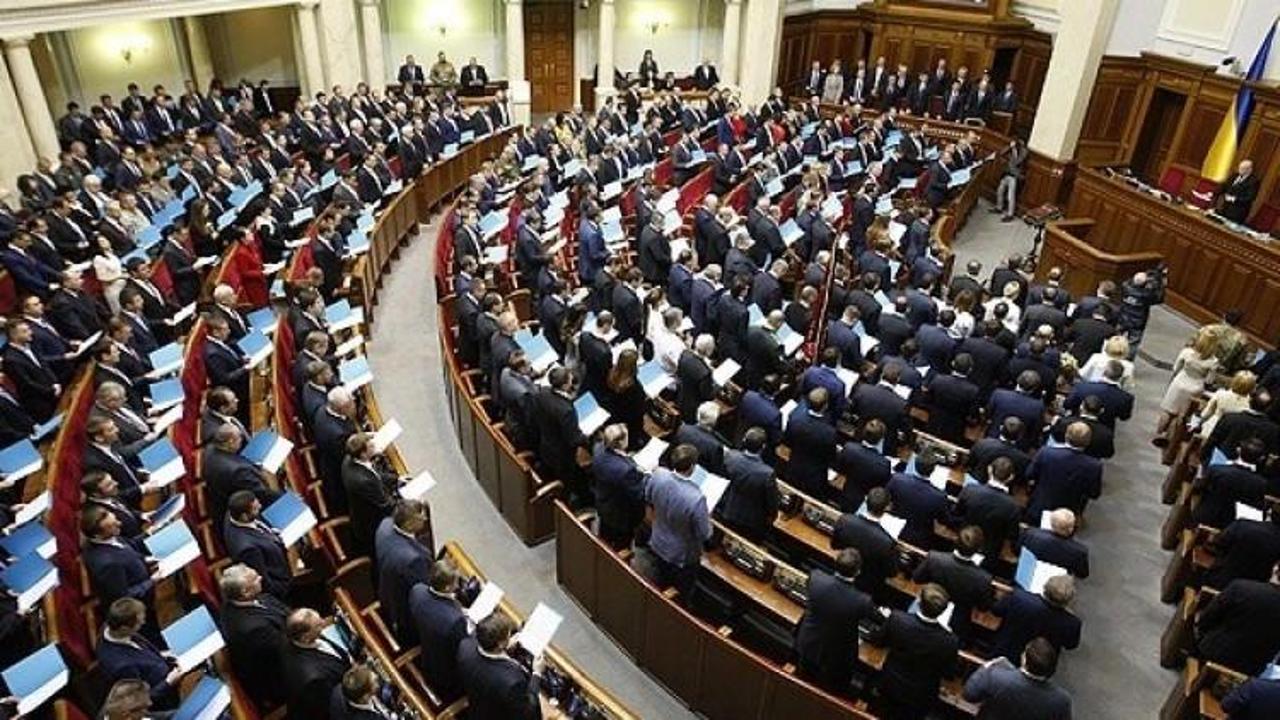 Tutuklu Türk doktorlar, parlamentonun gündeminde