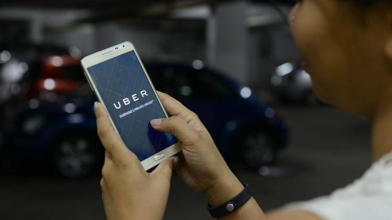 Hükümet devreye girdi! Uber ve taksi açıklaması