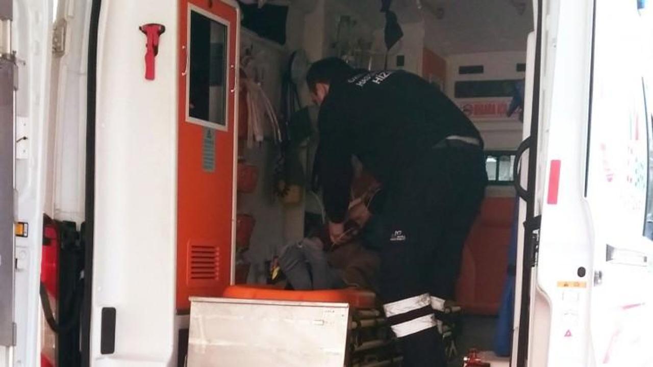 Elini halı yıkama makinesine kaptırdı!