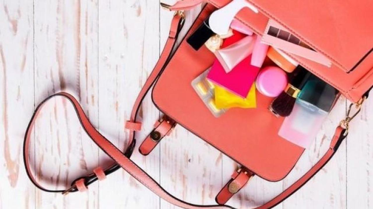 50 TL'ye hazırlayabileceğiniz makyaj çantası