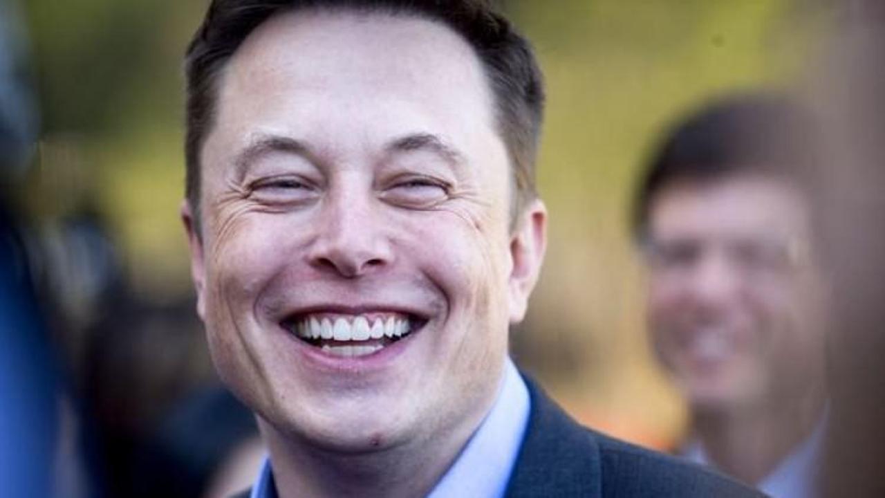 Elon Musk'tan çılgın proje! Tuğla satacak