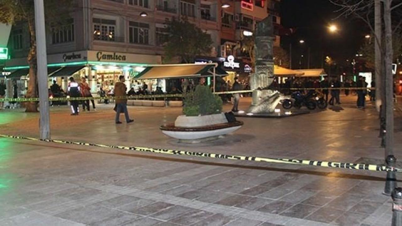 Bomba sandılar, Kur'an-ı Kerim çıktı