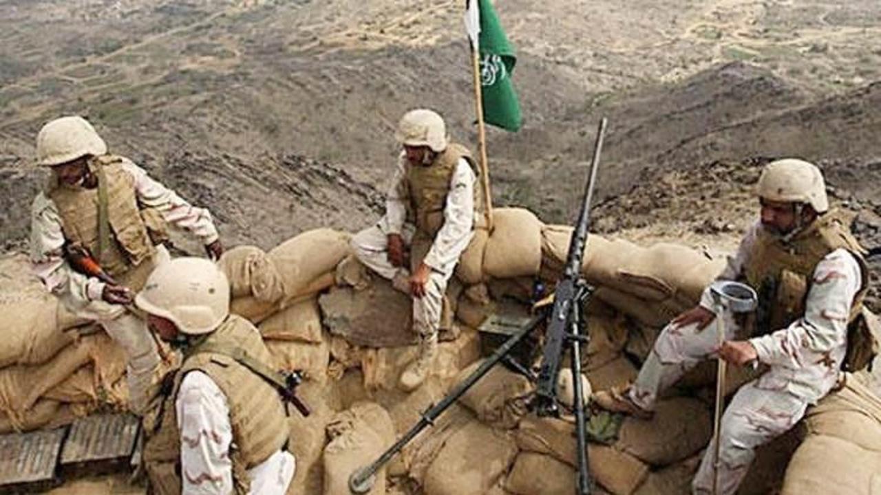 S.Arabistan'a kötü haber! Sınırda 5 asker öldü