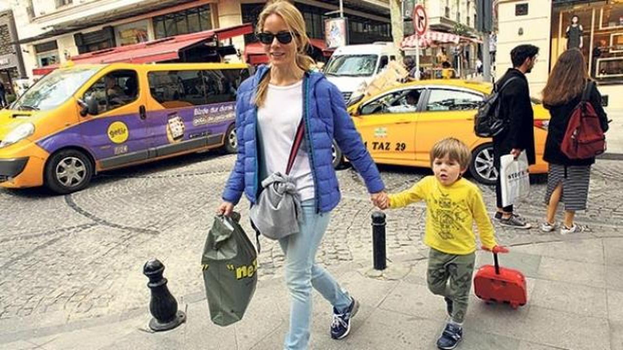 Bade İş&ccedil;il Ufak Tefek Cinayetler'den ayrılıyor mu?