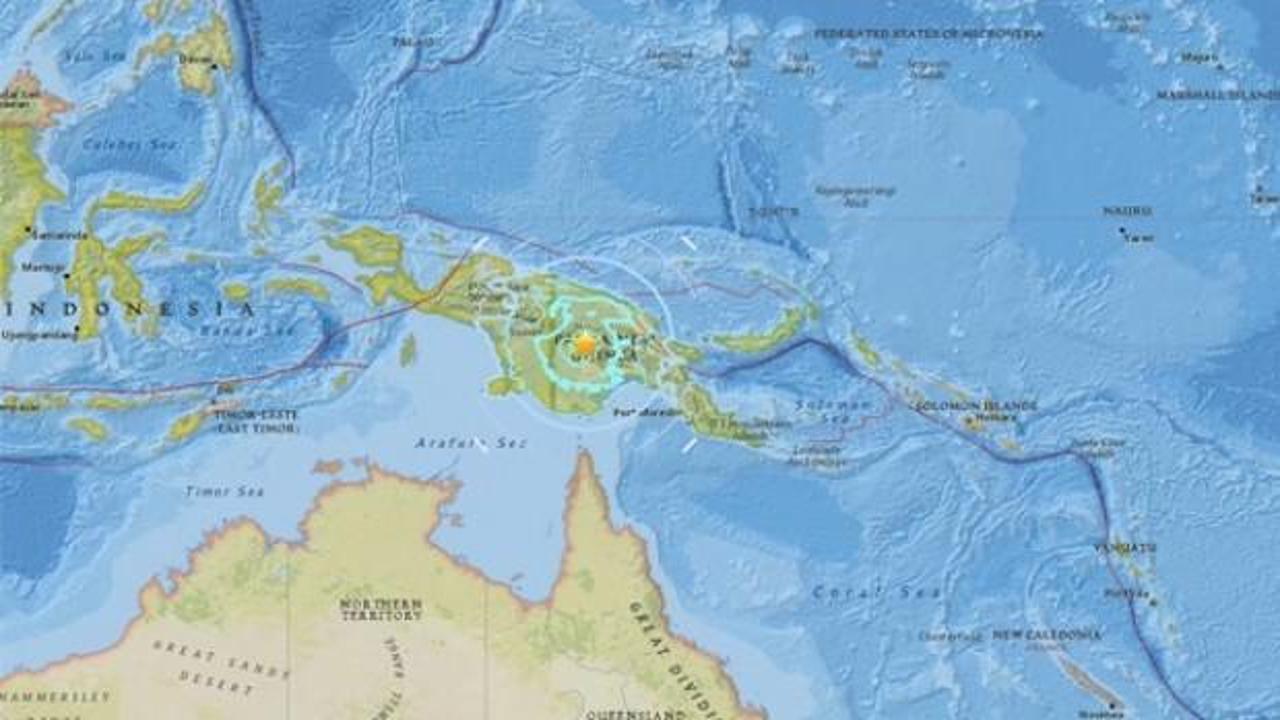 Papua Yeni Gine'de bir şiddetli deprem daha