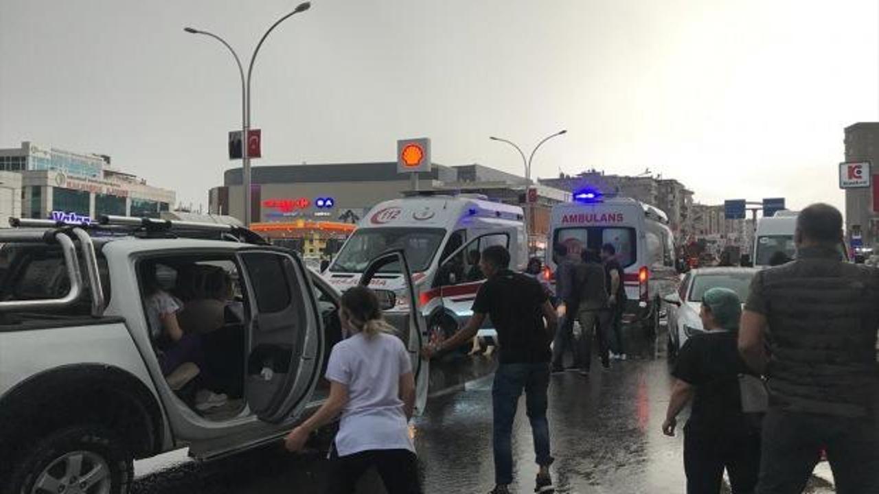 Diyarbakır'da özel hastaneyi su bastı