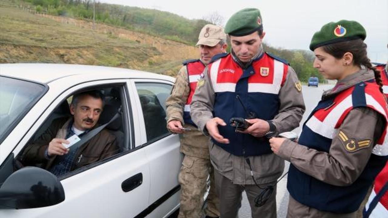 Jandarmadan "barkod okuyucu cihazlı" uygulama