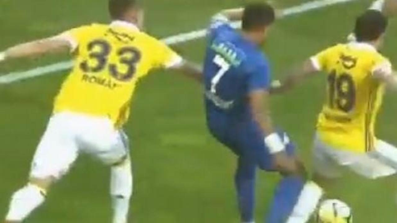 Kasımpaşa - Fenerbahçe maçında penaltı tartışması
