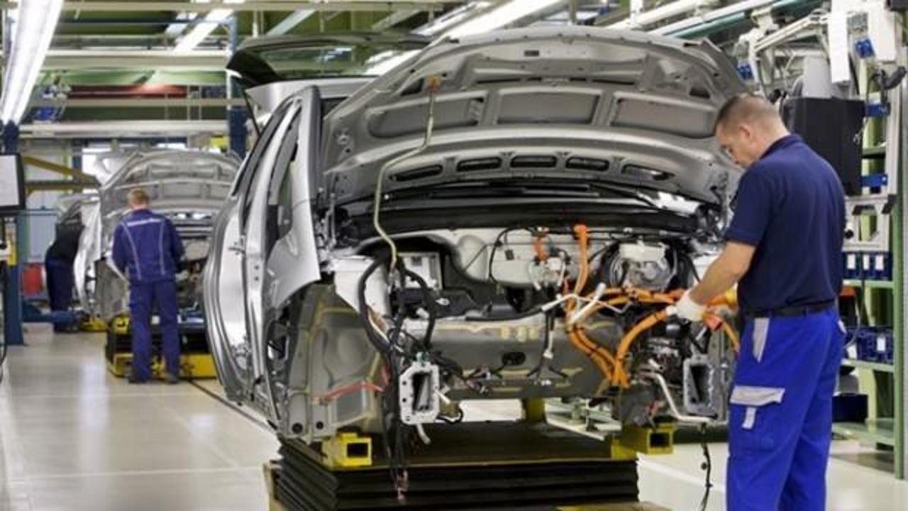 Otomobil ve hafif ticari araç pazarı 8 ayda yüzde 24 büyüdü
