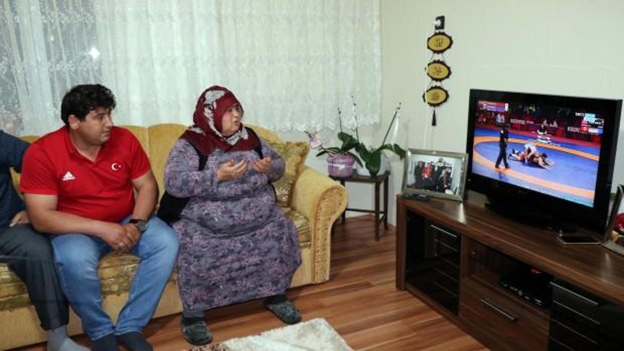 Rıza Kayaalp'in evinde şampiyonluk sevinci!