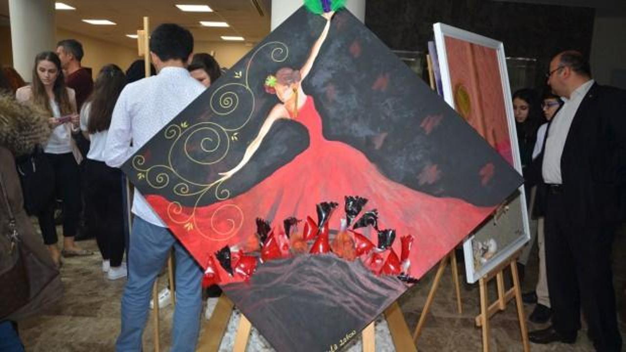 Altınova'da "77 Tuval 77 Fırça Yalova" sergisi