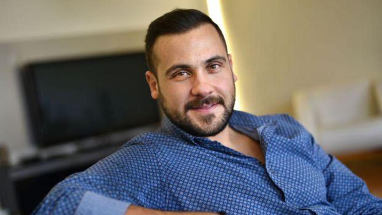 &Uuml;mit Erdim baba olduğu anının fotoğrafını paylaştı