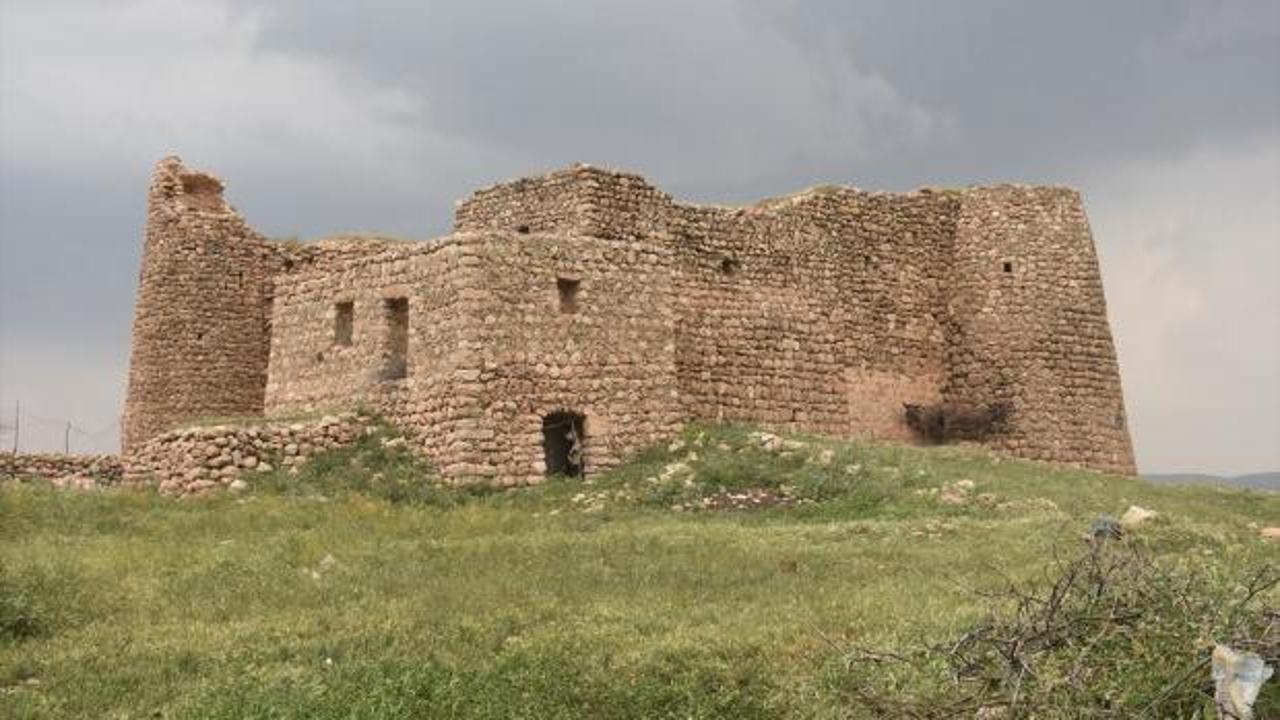 İdil'deki bin 400 yıllık kilise onarılmayı bekliyor