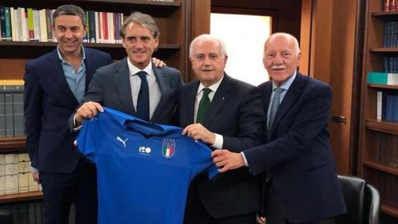 Roberto Mancini'den 2 yıllık imza!