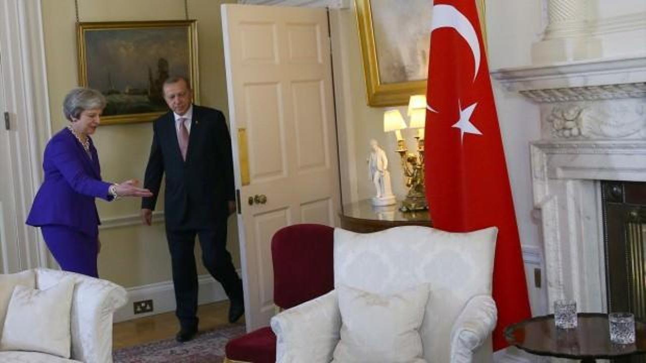 Erdoğan Theresa May ile görüştü