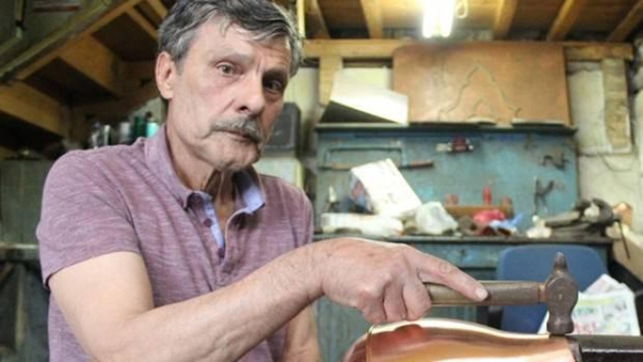 50 yıldır bu işi yapıyor! Para basıyor...