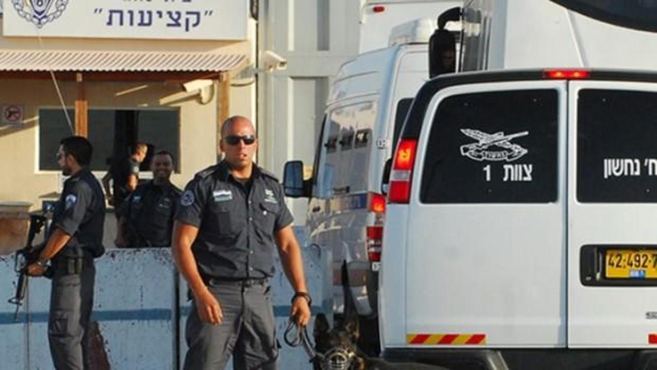 İsrail'den cezaevlerinde 'pes' dedirten yasak