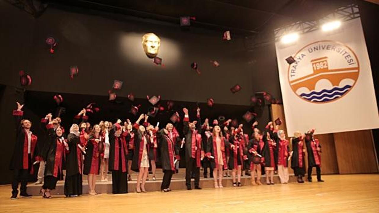 Trakya Üniversitesi'nde mezuniyetler