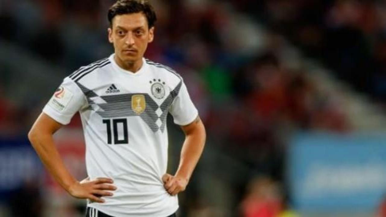 Almanya'da Mesut Özil şoku yaşanıyor