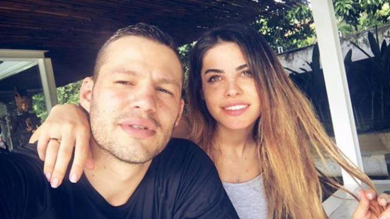 Avatar Atakan hamile eşiyle ringe çıktı