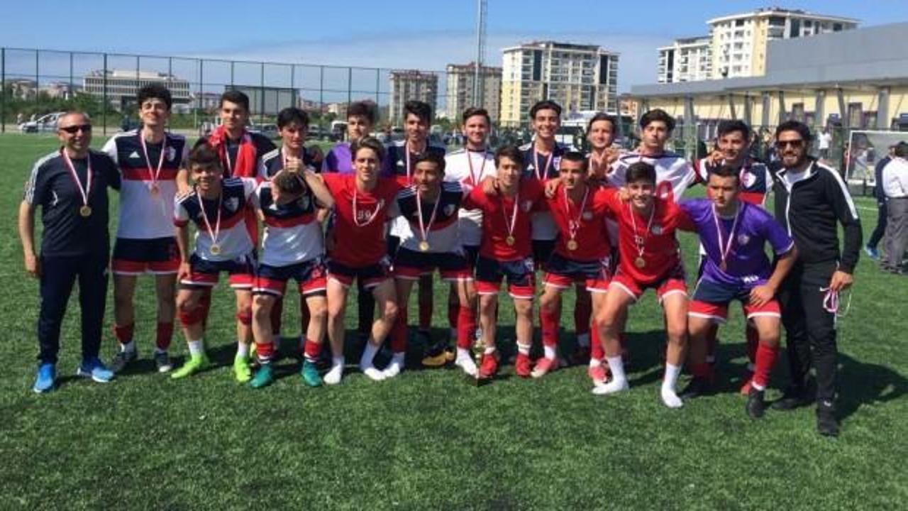 U17 Ligi şampiyonu Yeni Orduspor
