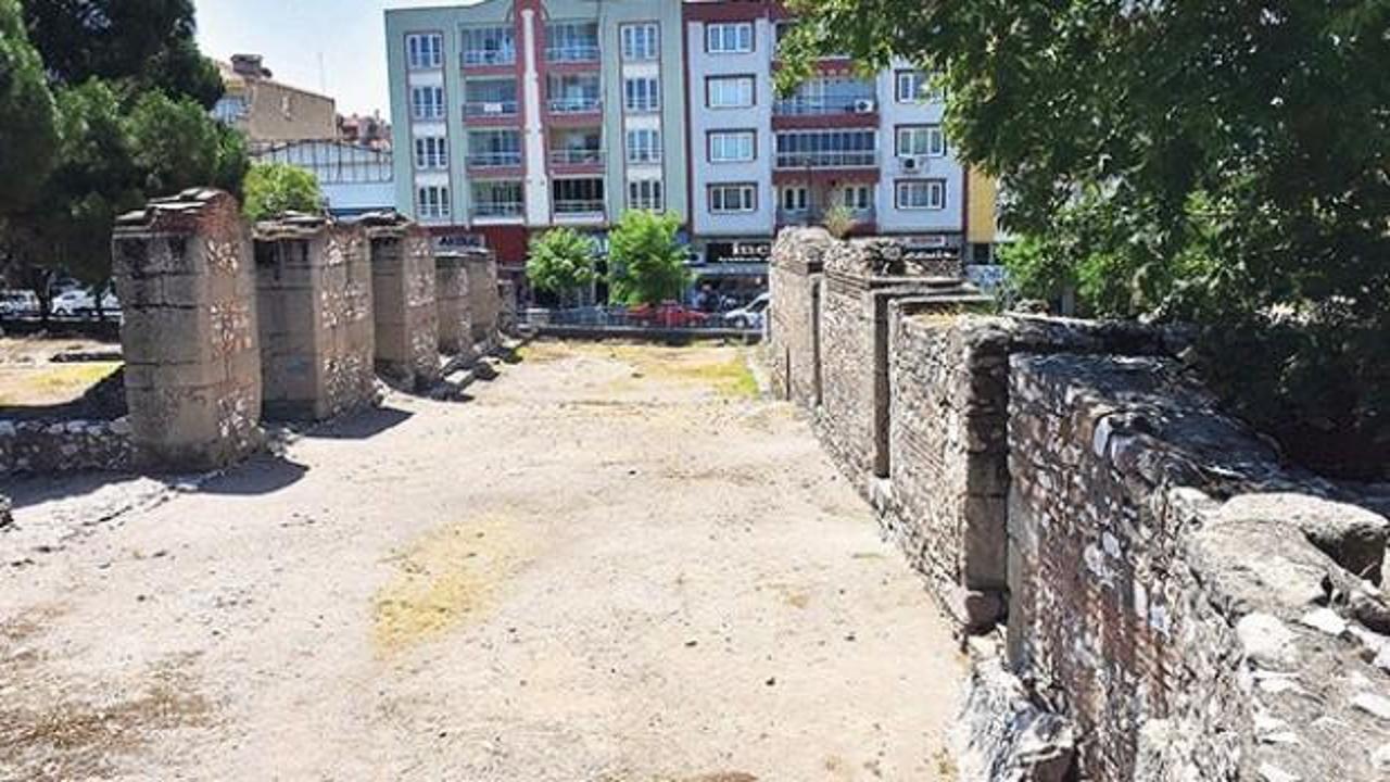 İncil&rsquo;de ge&ccedil;en kutsal kiliselerden 3&rsquo;&uuml; Manisa&rsquo;da