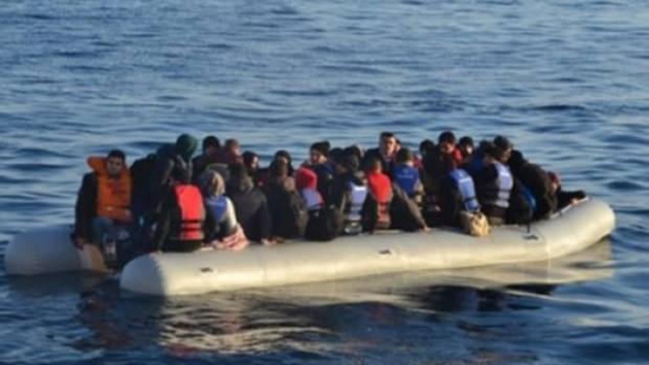 Libya açıklarında 237 göçmen ölümden kurtarıldı