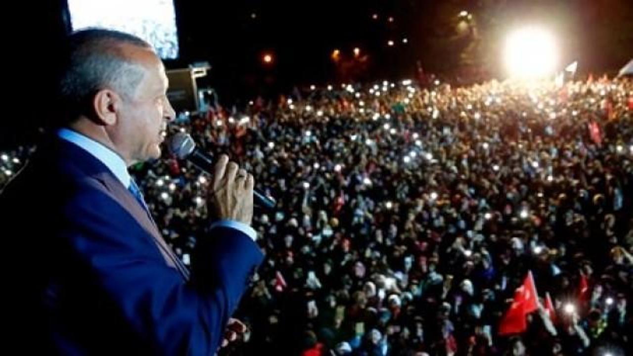 Erdoğan'ın konuşması sırasında talihsiz kaza