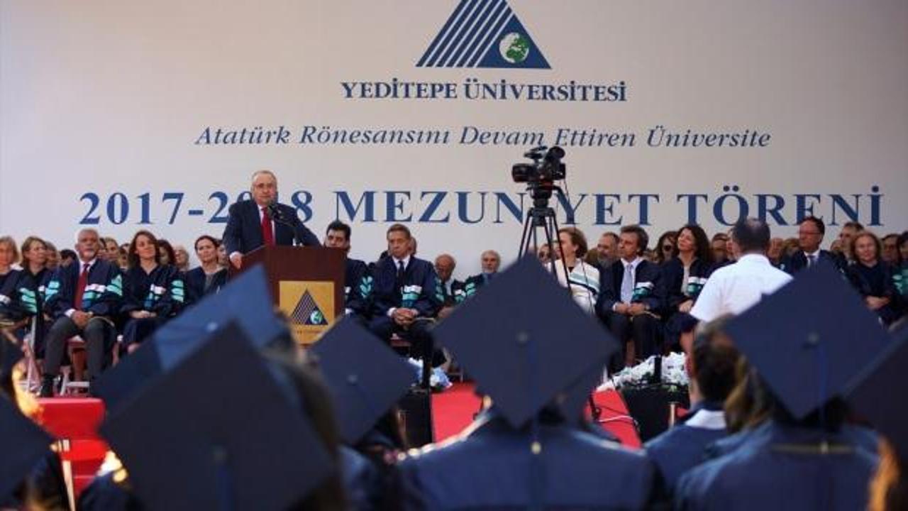 Yeditepe Üniversitesi'nde mezuniyet coşkusu